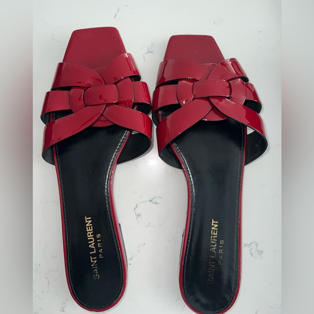 True Red Saint Laurent Womens Tribute Flats Patent Leather